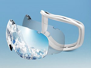 snow goggles